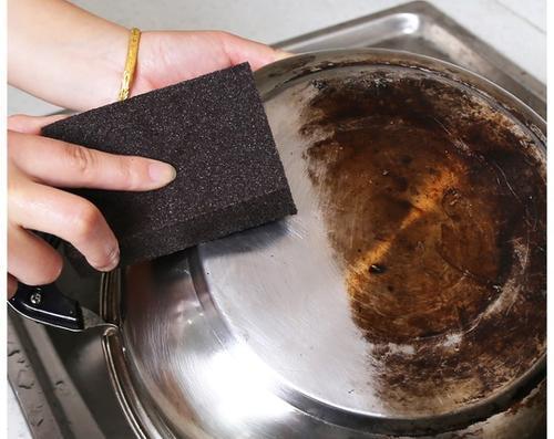 不锈钢锅发黄发黑怎么办,烧焦的不锈钢锅怎么去除黑炭