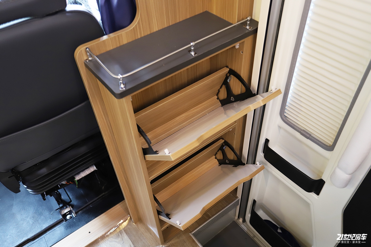 进口国产底盘,新吉奥云游b型房车