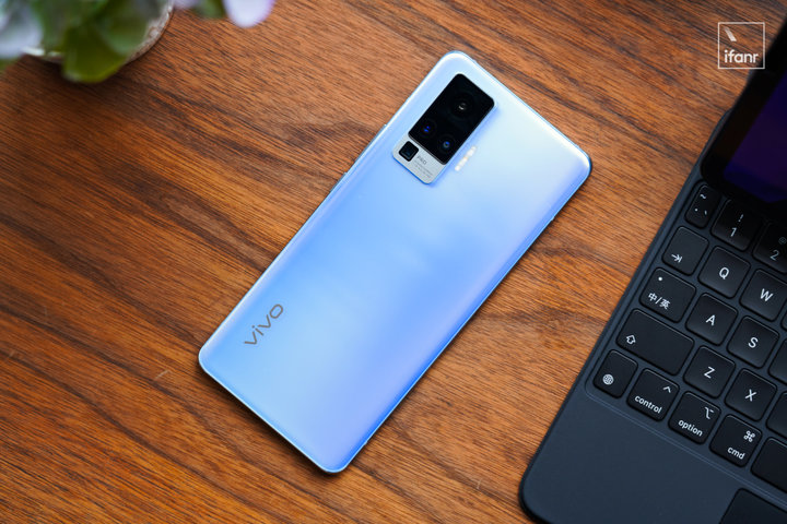 vivox60手机屏幕触摸测试,vivoX60影像配置