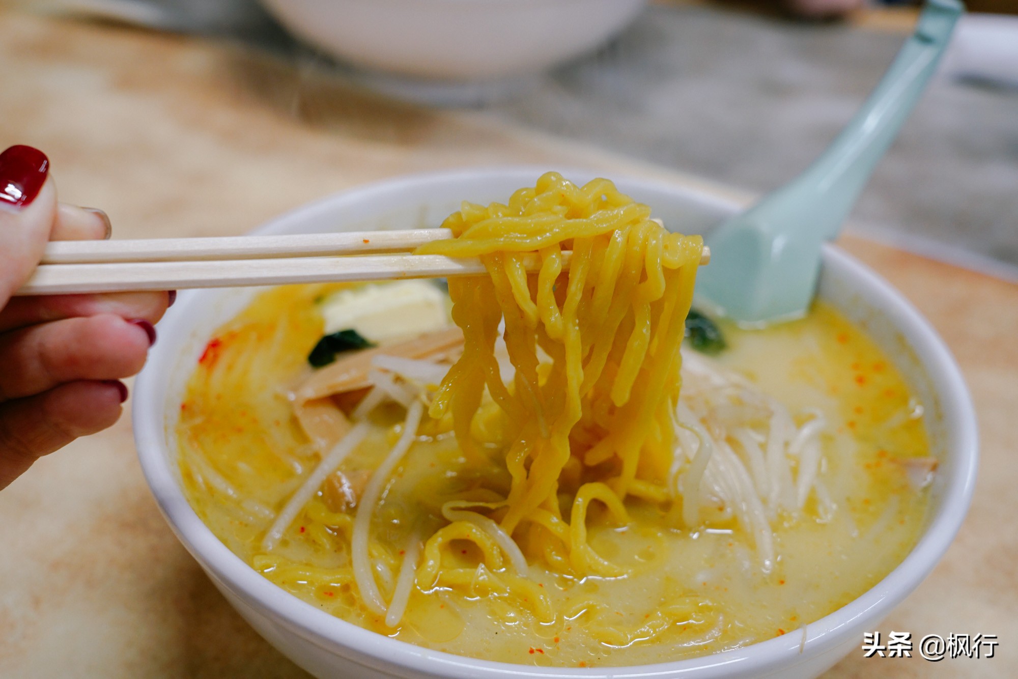 日本拉面是否还值得做,日本拉面到底好吃吗