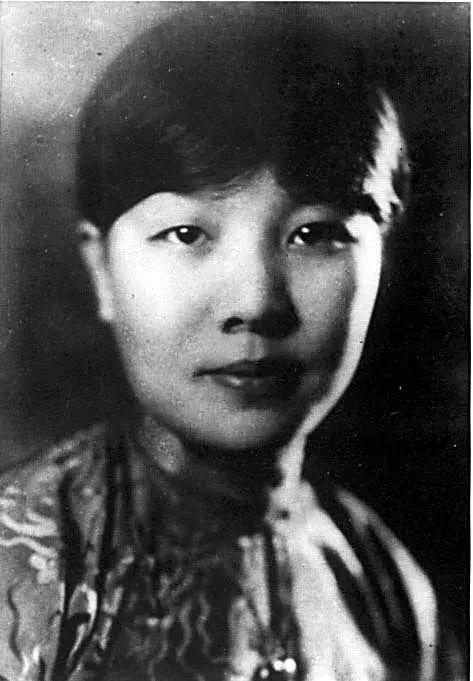 林徽因几个字形容自己,林徽因的十个动人瞬间