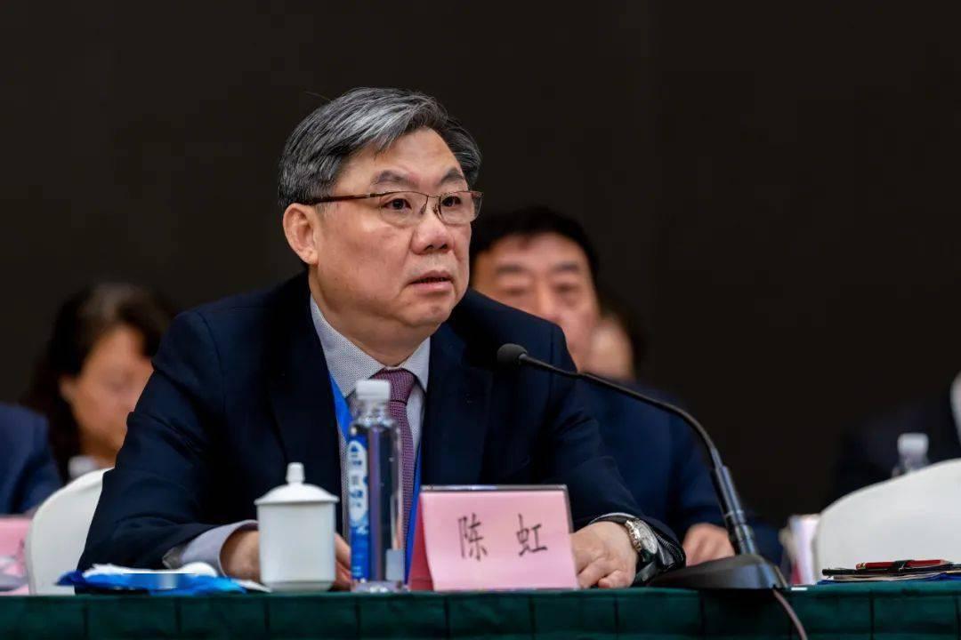 上汽集团股票为什么下跌,上汽集团股价为何大跌