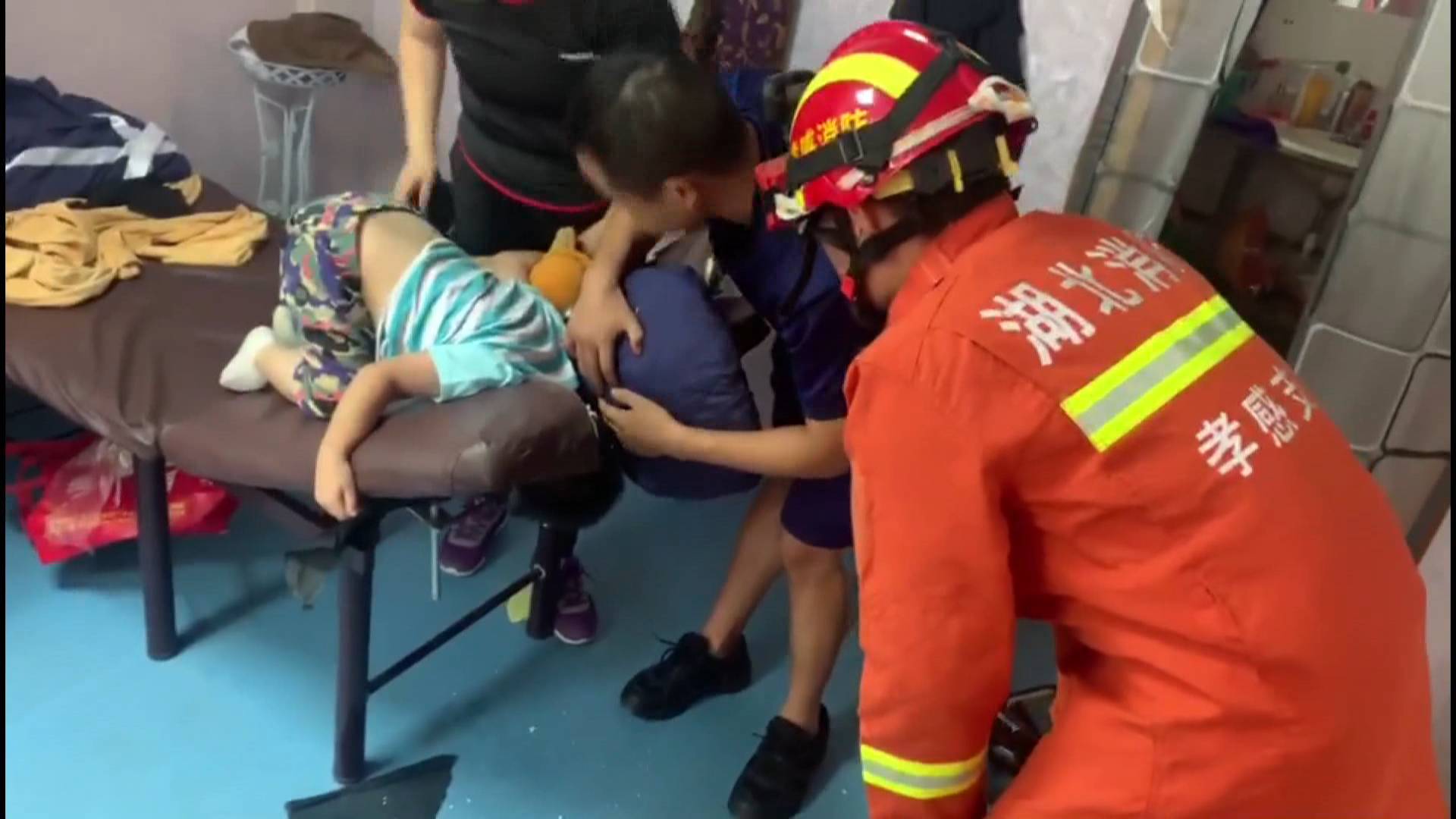 5岁小孩弓背是什么原因,5岁小孩弓背怎么办