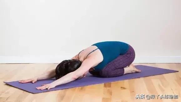 瑜伽治愈失眠经历,失眠瑜伽每天必练2个动作