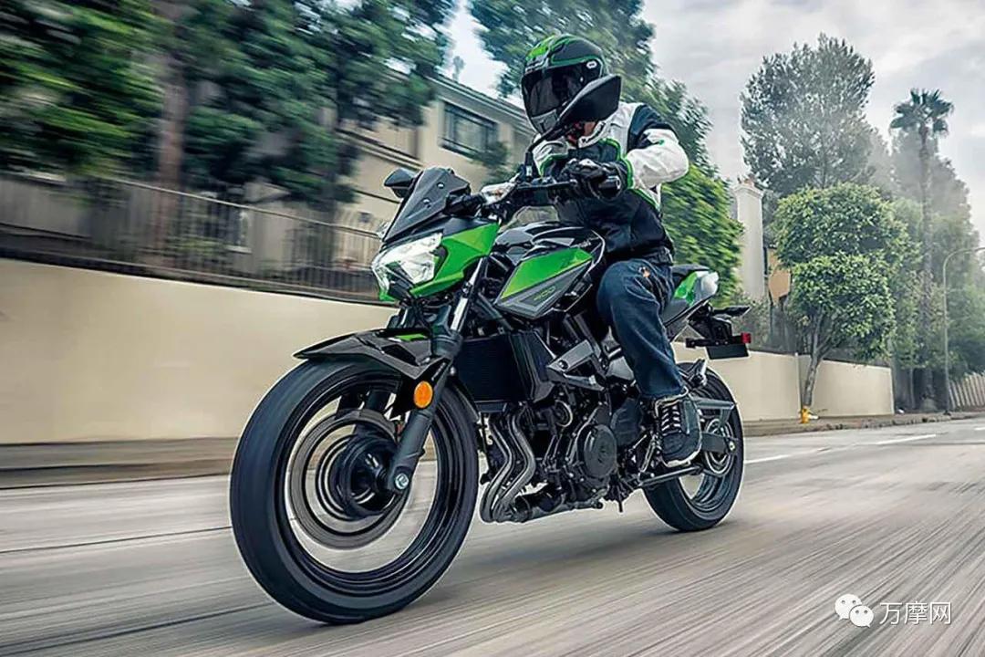 外媒评选十佳紧凑型轿车,400cc车型年度人气排名