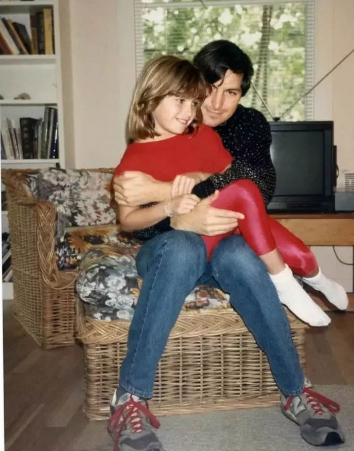 乔布斯为什么和生母相认,乔布斯是靠亲生父母成功的吗