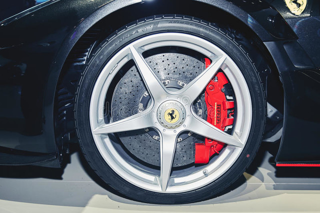 法拉利最详细介绍,法拉利详细介绍敞篷车