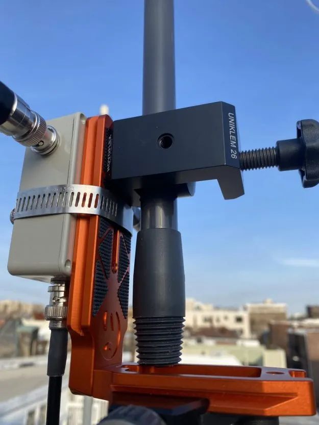 怎么架设中高频天线,如何制作一个高频率的收音机天线