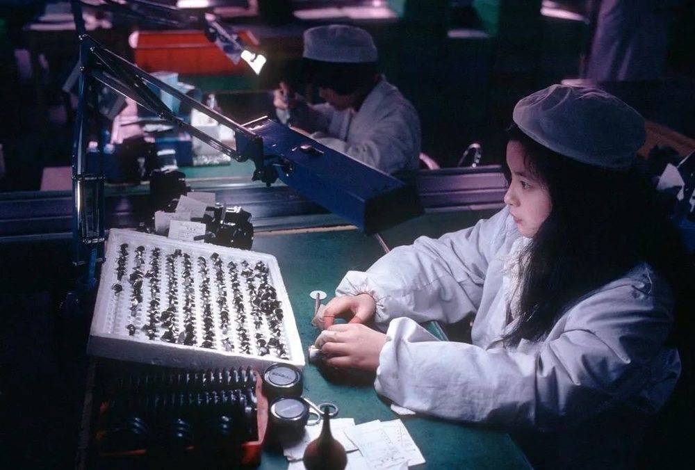 那个开放、捞金、激情的90时代，才仅仅过去了20年而已