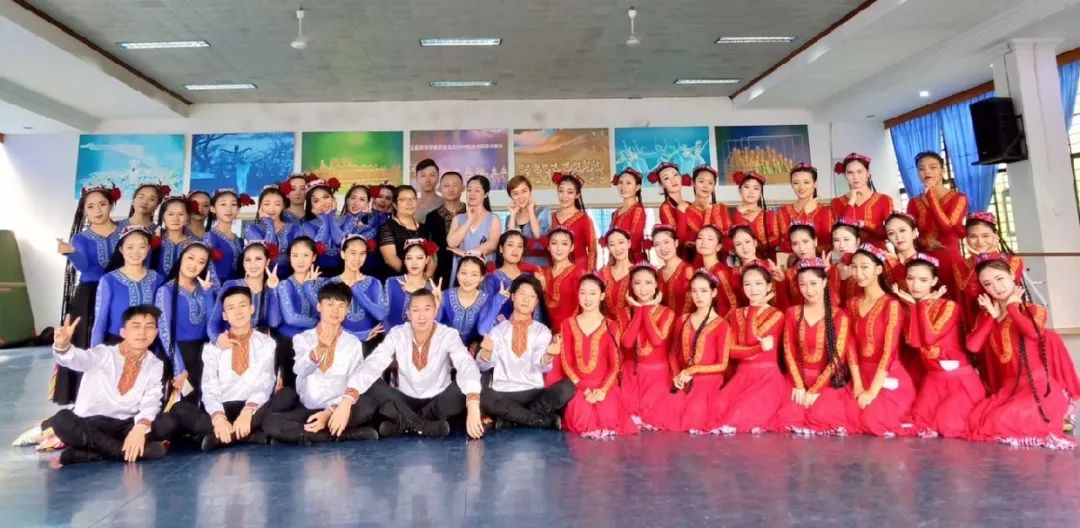 玉溪师范学院凤凰路134号乐队,玉溪师范学院的故事