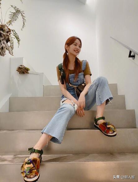 明星秋天穿衣搭配图鉴,明星秋天穿搭外套