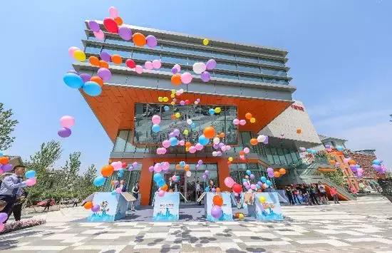 王府井拟对沈阳赛特奥莱二期追加近4亿元投资的背后