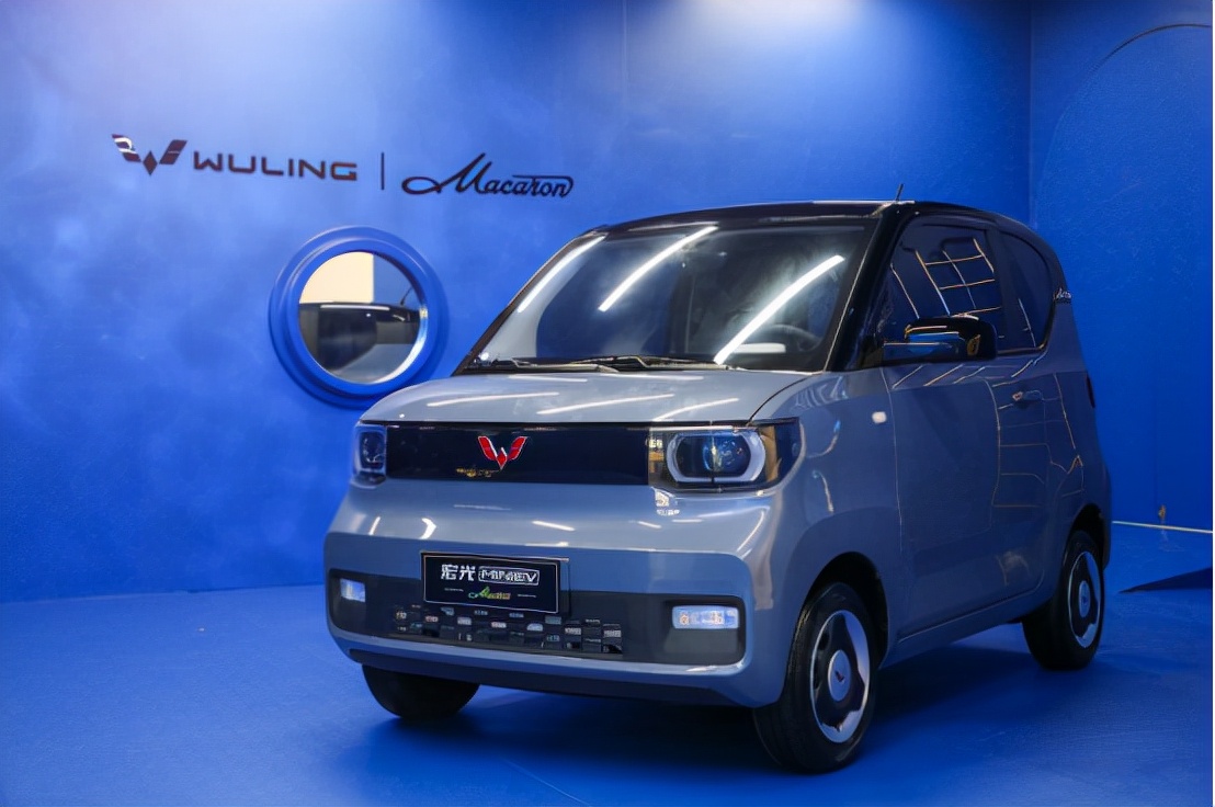 五菱宏光miniev马卡龙新色,五菱宏光miniev马卡龙黄色现车