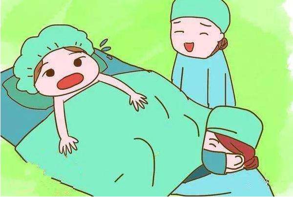 个子高的女人生孩子,个子高的女生生孩子更容易吗