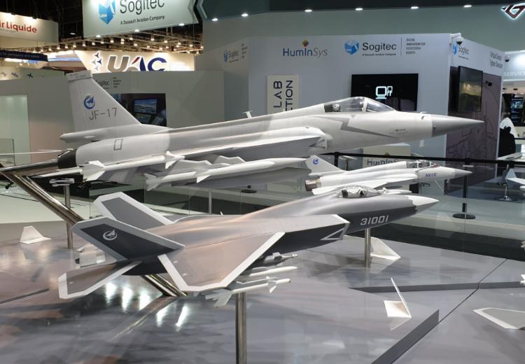 沈飞可能重新设计舰载机吗,沈飞四代舰载机最新消息