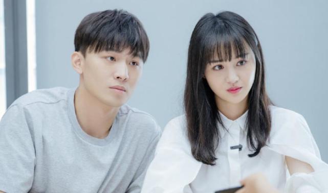 新号第1天，随手600字，阅读量2.3万，7.89元，咋回事