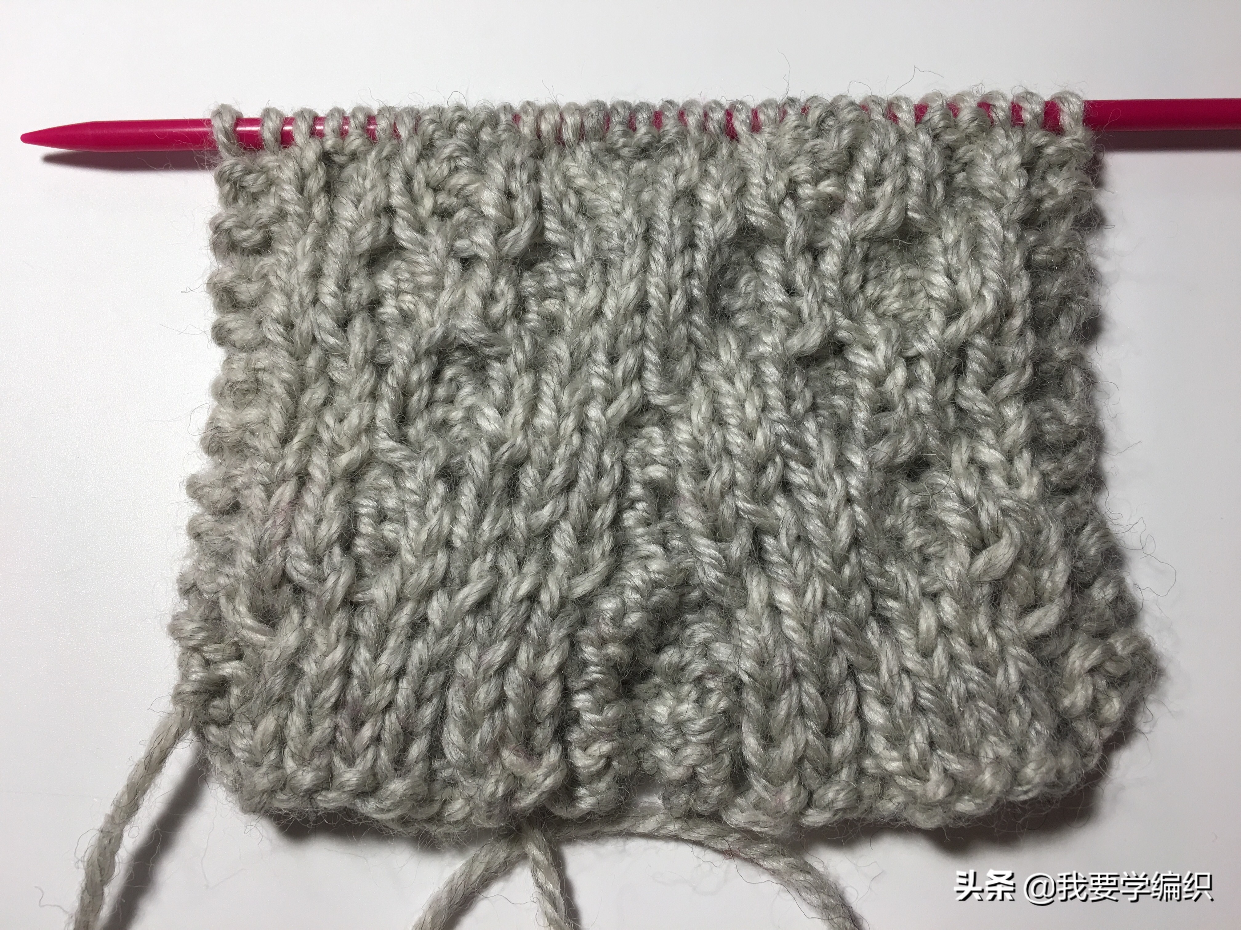 双扭麻花围巾教程,经典麻花围巾教程