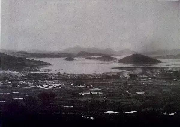 100年前中国风景建筑老照片,两亿多年前的景观