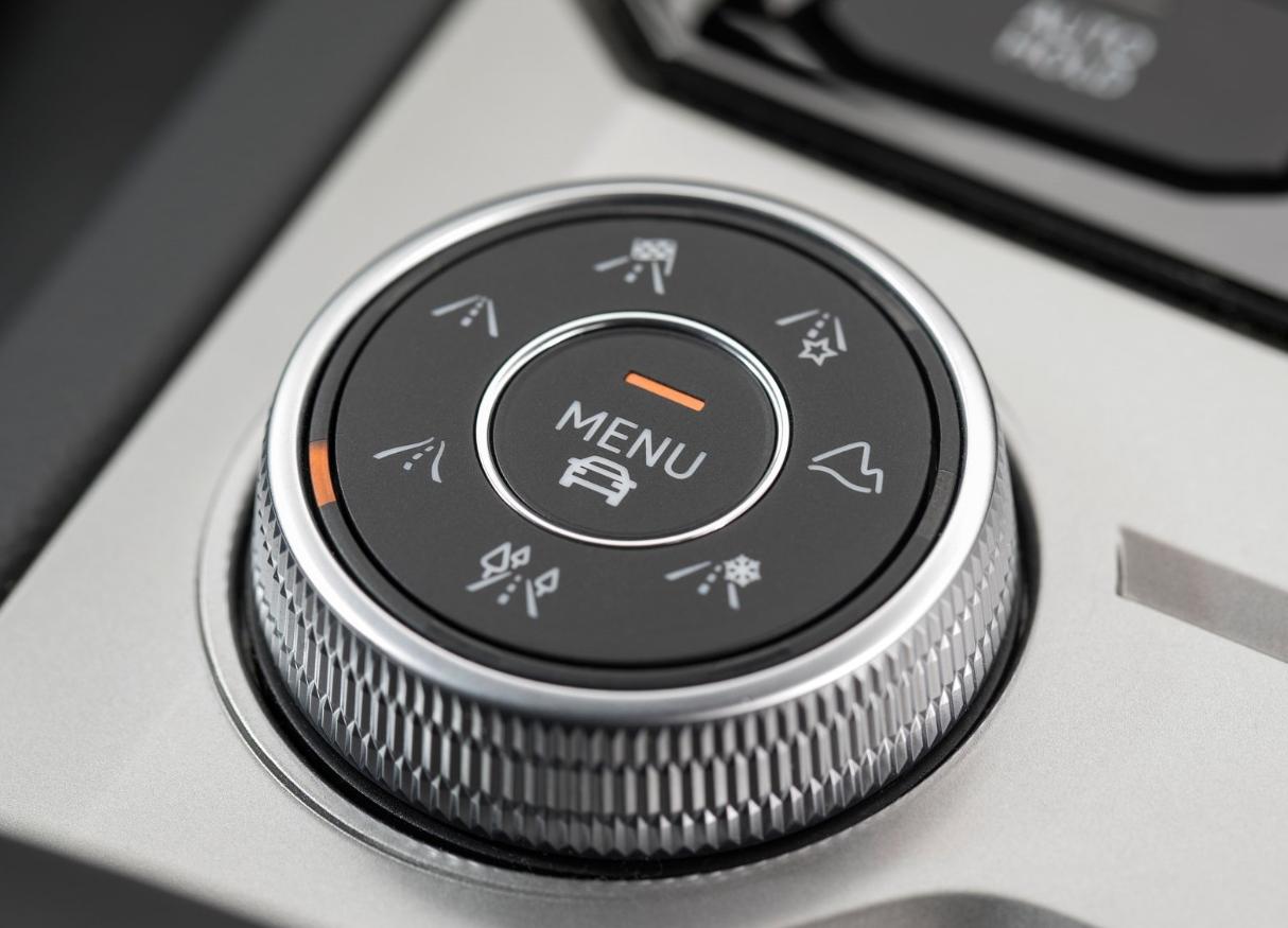 沃尔沃xc90对比大众途锐越野测试,suv沃尔沃90