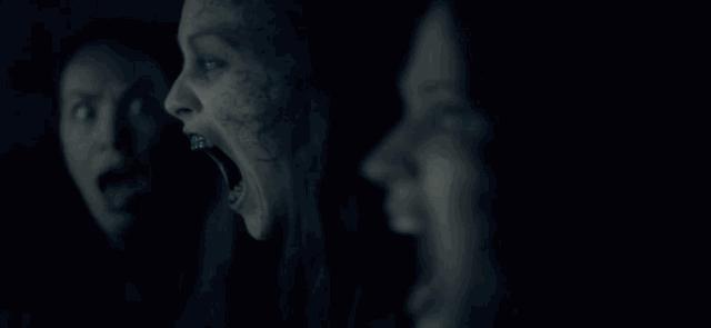 豆瓣评分9.5以上的电影惊悚片国语,豆瓣8.9分惊悚美剧