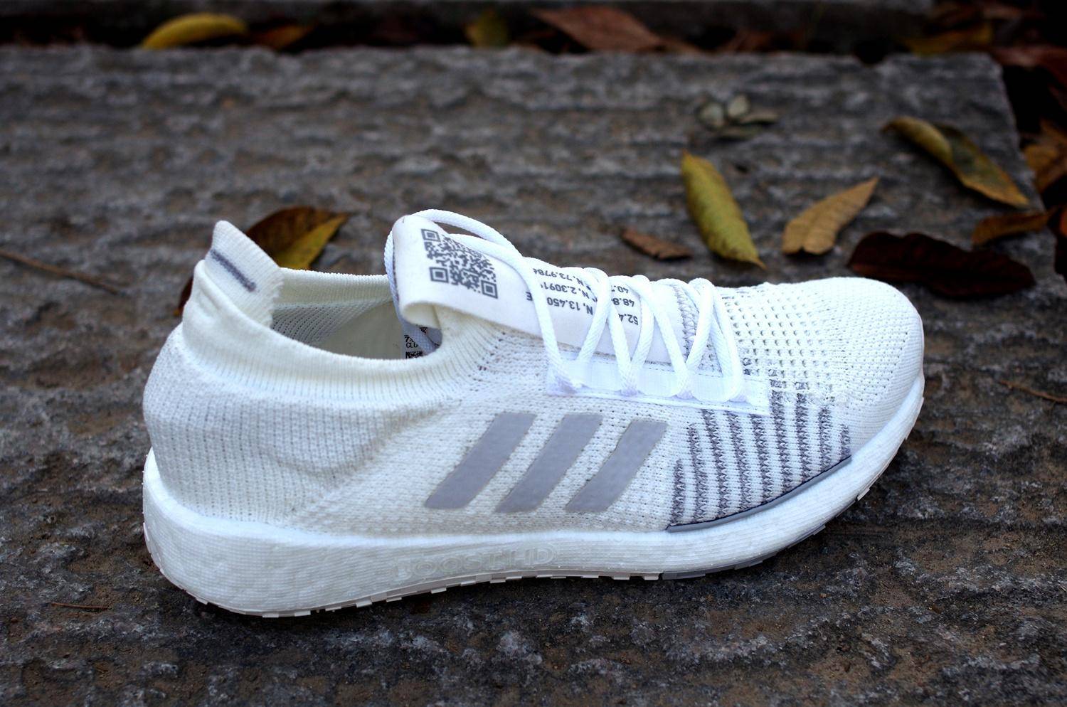 阿迪达斯boost哪款比较好,阿迪达斯boost系列基础款