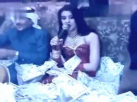 搞笑gif动图吸引人,不听话搞笑gif动图