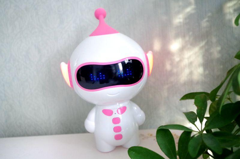 陪你一起长大智能机器人,小度儿童人工智能机器人