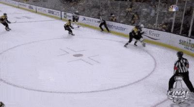 蓝调拿下球队首个斯坦利杯总冠军，奥赖利荣膺季后赛MVP