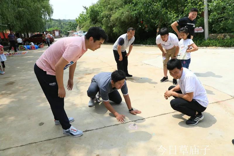 快来围观草庙子镇西李家夼村,搭乘时光机穿越忆童趣