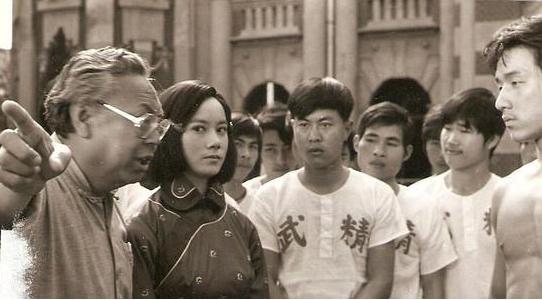 1979年成龙遭绑架，对方提出的条件，让成龙哭笑不得