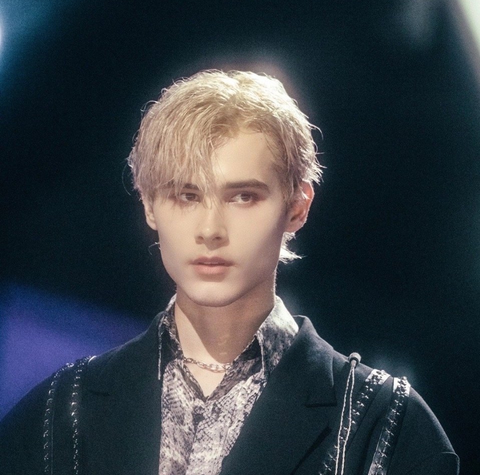 笑死！菅田将晖说利路修的故事像少女漫画，莉莉却在长沙吃臭豆腐