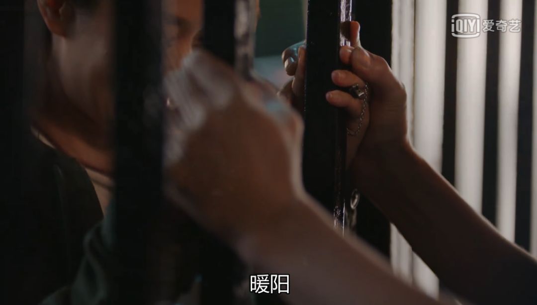 中年危机演员,中年演员年轻时违和感