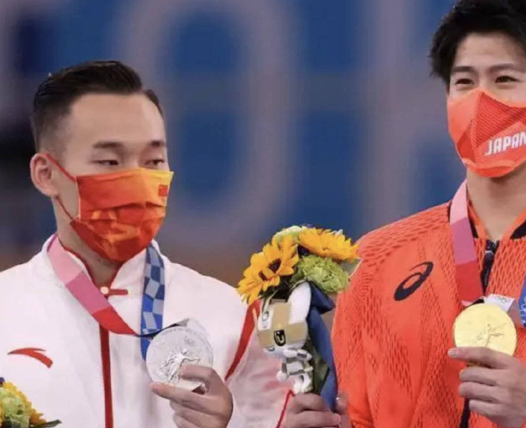 肖若腾练平衡木,肖若腾自由体操得分