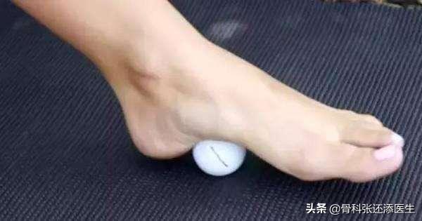 脚后跟走路疼但是没有肿起来,脚后跟走路不疼跑步疼