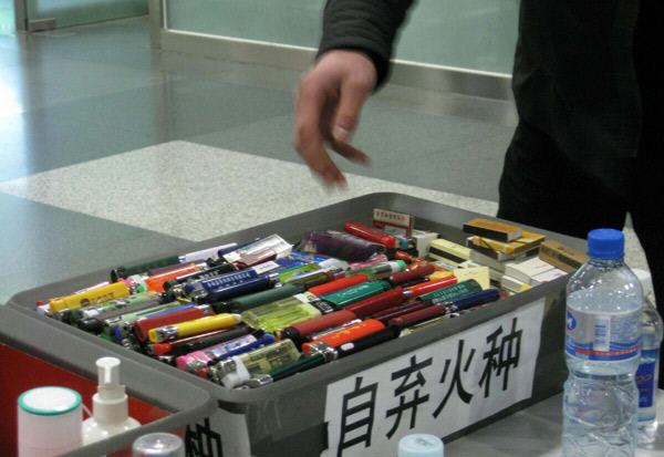 行李托运注意事项,坐飞机行李托运下飞机后去哪里拿