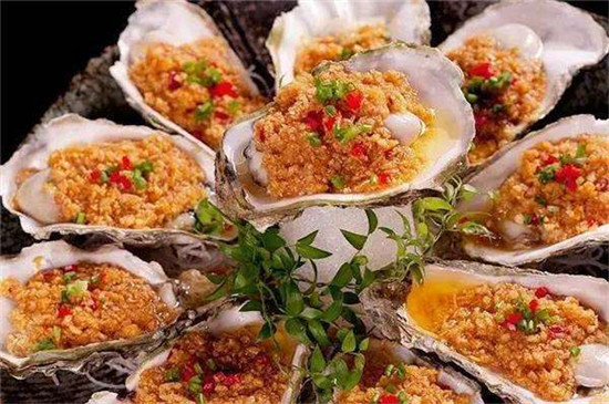 烤生蚝怎么挑又嫩又好吃,在家也能烤生蚝鲜嫩多汁美味可口