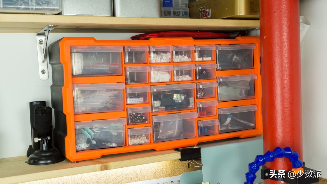 4平米小型工作室装修,10平方的工作室如何打造