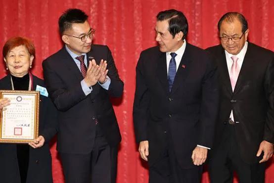 江启臣连任*党**主席,最大困难是对手强劲吗?