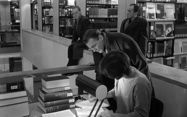 读懂彼得·汉德克，走进《柏林苍穹下》的诗意世界