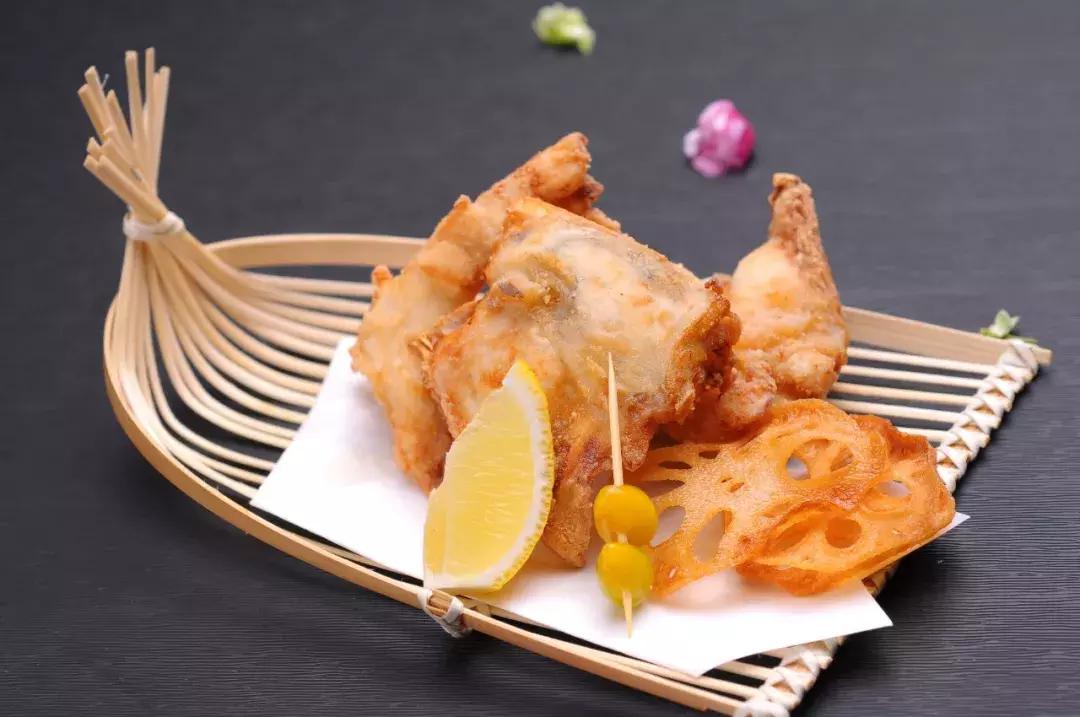 济南唯一一家吃河豚全宴的日料店！顶级鲜美，吃罢不念天下鱼