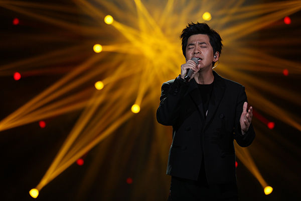 唱歌唱不出感情怎么办？一招教会你深情演唱，让唱歌更动听