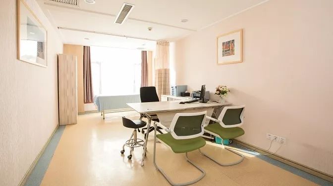 因堕胎失恋自杀两次未果,重度抑郁症病人的救赎之路