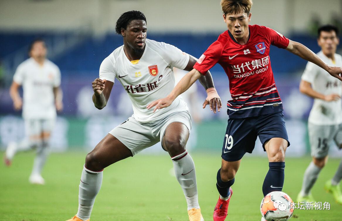 进球空翻庆祝动作集锦,最牛叉的进球空翻