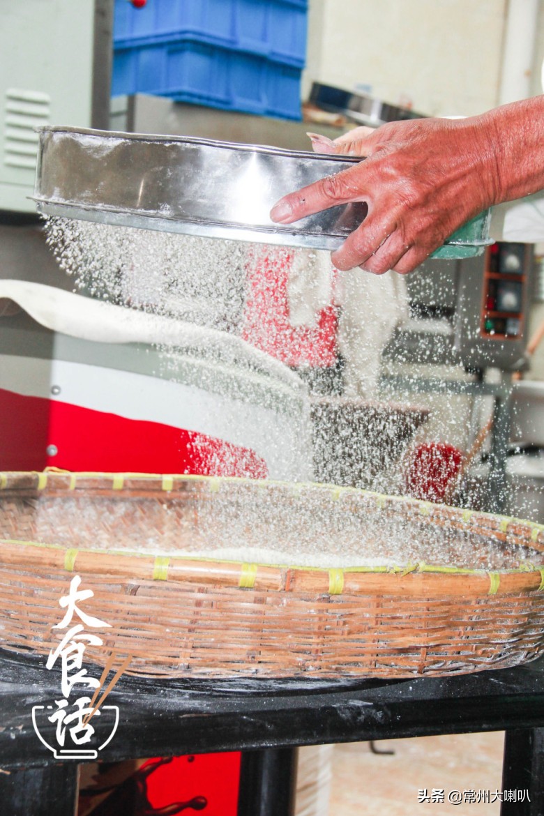 这块只有常州能买到的糕，一年只卖十来天，每天都供不应求