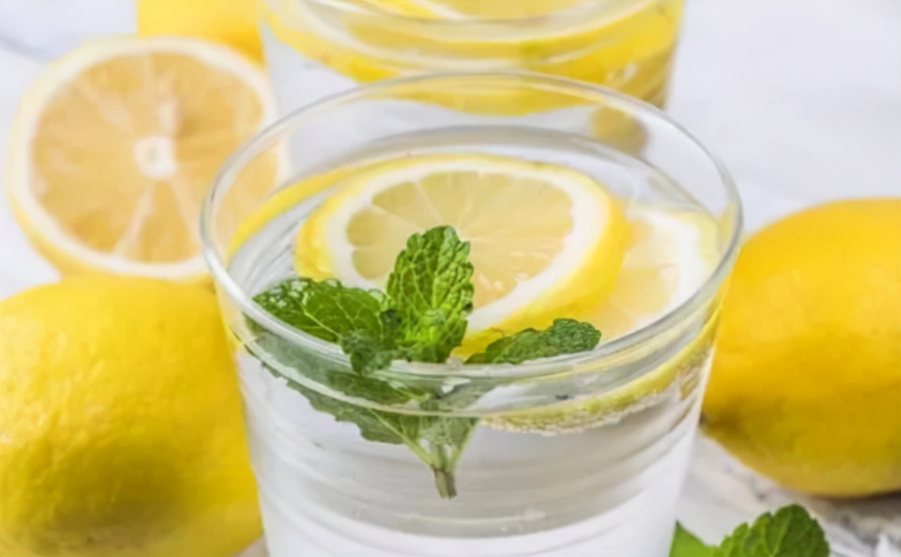 高血压不能喝电解质水饮料吗,高血压患者不宜喝汤吗