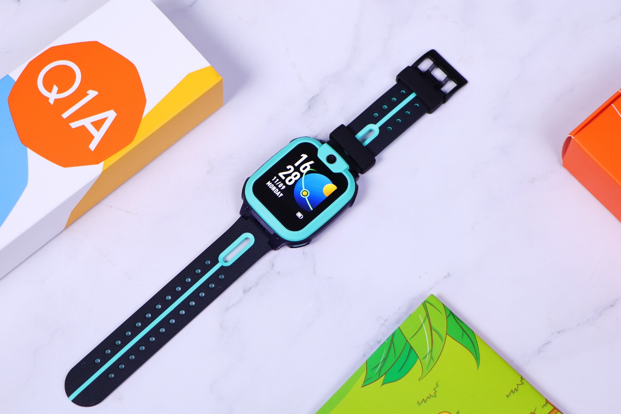 小天才电话手表q1a和米兔5x哪个好,华为电话手表3pro和小天才q1a