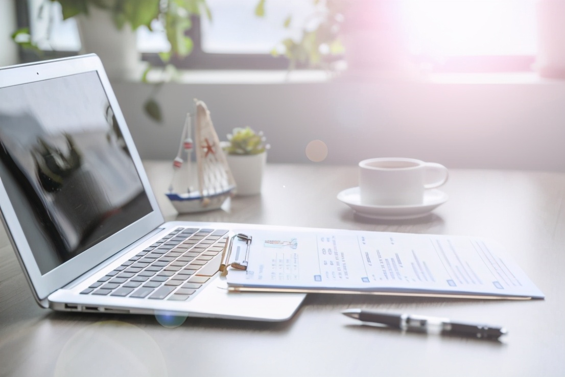 求职时的自我评价怎么写才有亮点,求职简历中自我评价的雷区