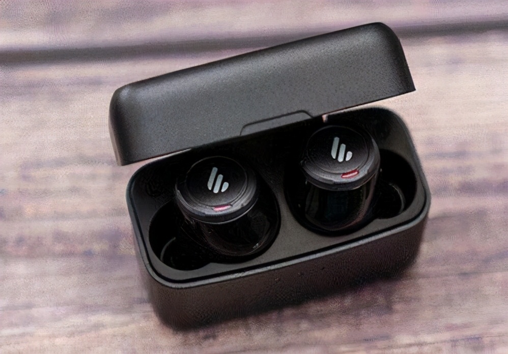 新蓝牙耳机的正确保养方法,蓝牙耳机日常使用和保养