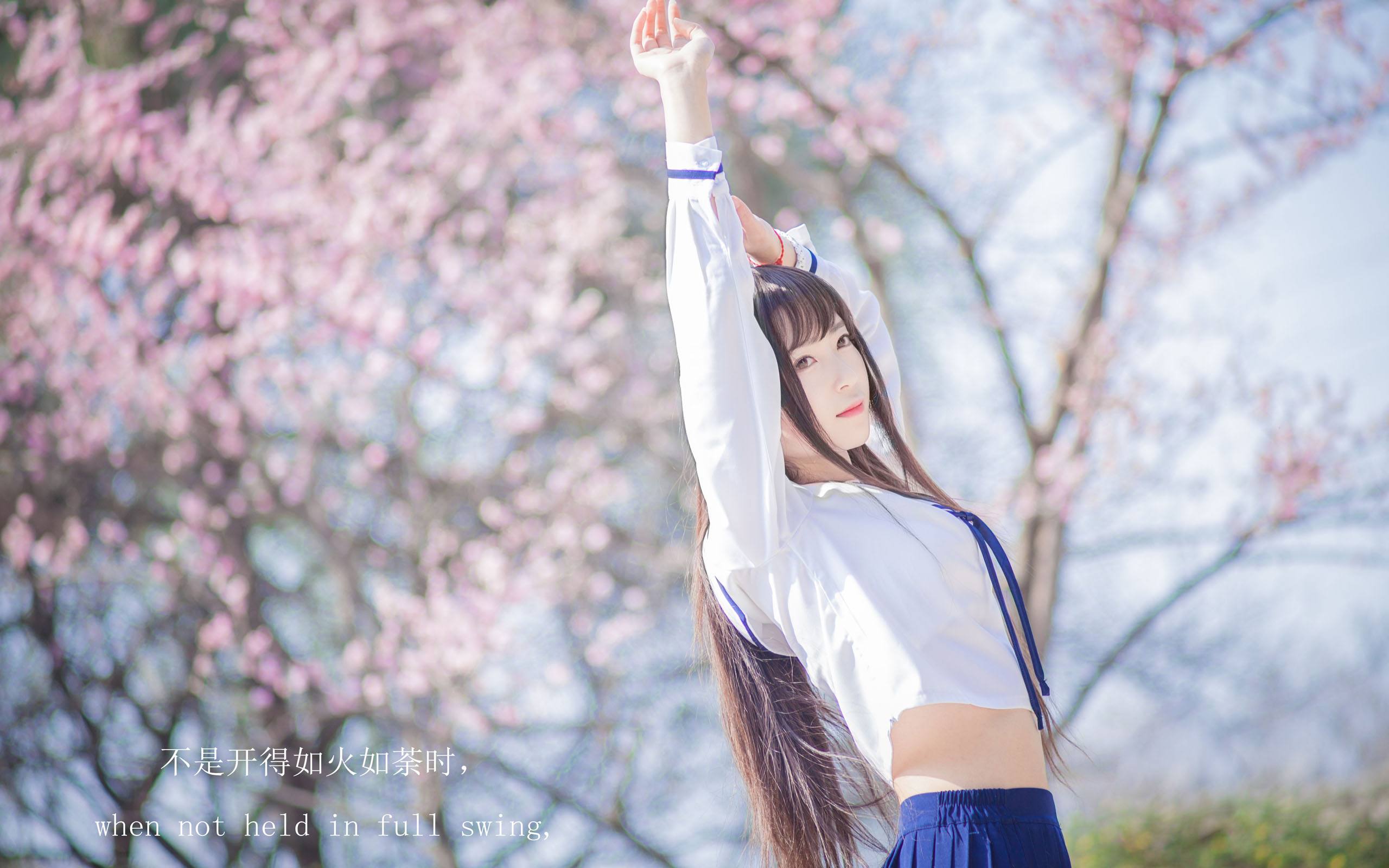 没玩过盲盒、汉服、JK、潮鞋、电竞？你已经老了