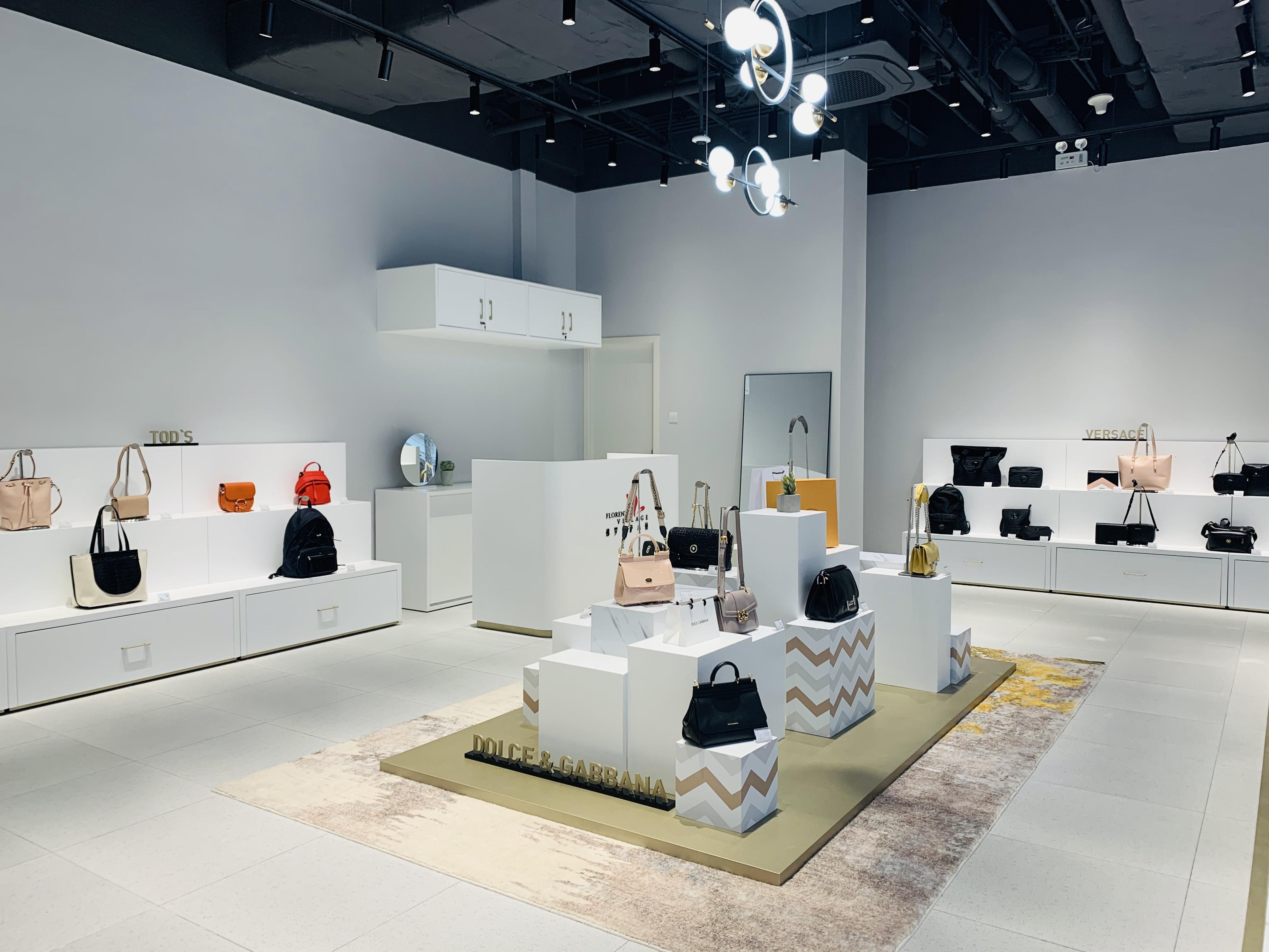 重庆佛罗伦萨小镇公园,重庆佛罗伦萨小镇奇幻乐园